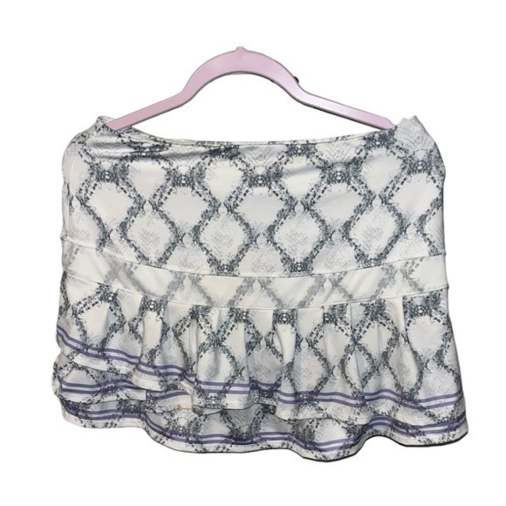 Skirt/skorts size 10 girls lucky in love